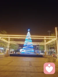 允許自己感受情緒，它是你的一部分，而不是你的全部。配圖