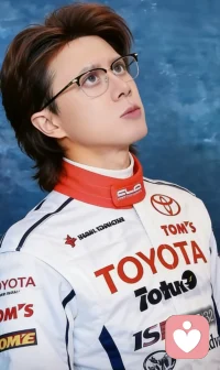 别把日子过给别人看，不必为了迎合他人而委屈自己，舒服自在、内心丰盈，才是最有价值的生活状态。