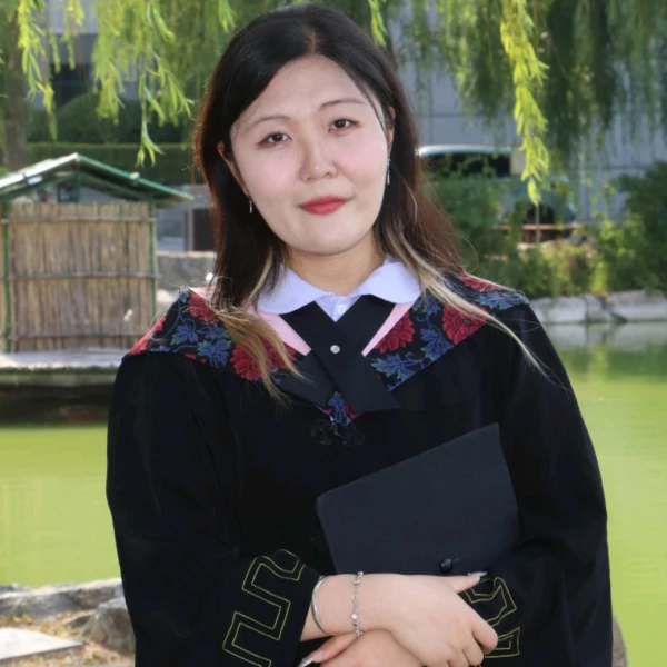 蘭心姐姐（不聊顏色）