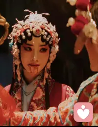 “一个眼神足以封神”
“今我二人”“今我夫妻二人”
《ENEMY》民国篇。
后来才懂，婚姻、性、伴侣，都只是关系最浅的外壳。
我们真正渴求的，从来不是一纸契约的捆绑，也不是片刻的温暖慰藉。
而是有人能看见你藏在坚强背后的脆弱，懂你沉默里的所有委屈，和你同频共振，互相照亮，彼此滋养，让你在这段关系里，永远不必做那个“懂事的大人”。​“世界上不缺对你笑脸相迎的人，缺的是看见你狼狈依然愿意拥抱你的人。”配图