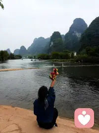 我们来人间一趟，总要去看看太阳，看一看山川河流，看一看鲜花盛开的地方。配图