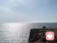 #头衔和位置从来都是暂时的

    只有真正推动过时代进步，滋养过他人的思想和创造的人，才能穿越百年。

    落在今天我们的眼前，人生的终极答案不是你坐到了多高的椅子上，而是你站起来走掉之后，还留下了什么？