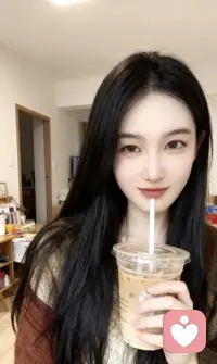 每个冬天的句号
就是春暖花开