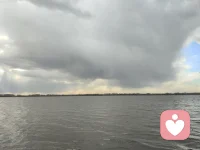 要么被困在執(zhí)念里清醒地沉淪，要么放下失去的，抓住自己能掌控的～配圖