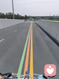 帝曰：“咨！汝羲暨和。期三百有六旬有六日，以闰月定四时，成岁。允厘百工，庶绩咸熙。”——《尚书 · 虞书 · 尧典》
释文:尧帝说：“啊！羲氏、和氏。一周年三百六十六天，用设置闰月的方法确定四季，构成完整的年岁。以此整顿百官，各项事业都兴盛起来。”
