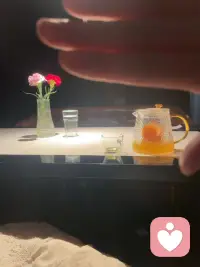 🍶 也喜欢🎈李清照的生活方式：在烟火日常里酿诗意，于命运沉浮中守棱角。
她把闺阁时光过成“赌书泼茶”的雅趣，也能在乱世里以笔为舟，载着才情与倔强穿行。这份“既能把日子过成诗，也能在风雨里扛住事”的活法，不就是当代女生向往的状态吗？不必在“温柔”与“坚韧”间二选一，你可以是茶盏旁的细腻，也可以是逆境中的锋芒，活出自己的“多面精彩”。
#女性成长 #生活美学 #李清照