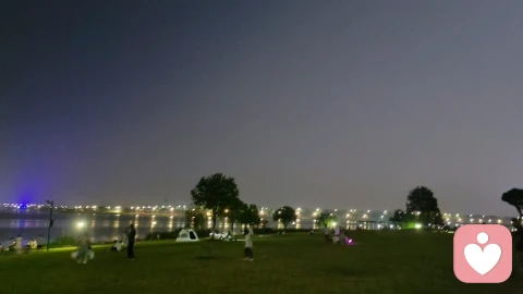 当爱迷失方向：识别并走出情感寻找的误区