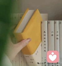 💫 那一刻我懂了： 
生活不仅仅是忙碌，还有心灵的平静。 决心重养一遍自己，那请从阅读开始吧