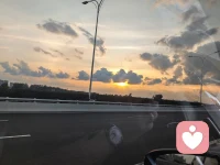 ??  早安，我親愛的伙伴！新的一天開始啦！
       人的磁場很重要，多和善良的人同行，多和勤奮的人攜手，多和真誠的人同路，你就會越來越好，越來越幸運！生活不會辜負每一個努力的人，從清晨開始，定義你的優秀。
       無論昨天經歷了什么，今天都是全新的起點。愿你懷揣夢想，勇敢前行，每一步都走得堅定而精彩！配圖