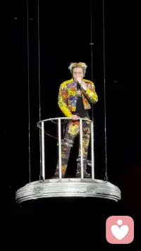 薛之谦“万兽之王”巡回-演唱会重庆 站担任志愿者，我的一个来访者在志愿者服务过程中的真实现场拍摄