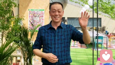 世界很吵 做自己就好