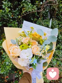 5森田疗法:倾诉是自我疗愈的第一步
心理学中有个“情绪容器”理论：每个人的承受力都是有限的，当负面情绪积压到临界点，再小的刺激也可能成为压垮骆驼的最后一根稻草。而倾诉，就像为情绪开了一扇窗——让压抑的空气流通，让新的希望照进来。配图