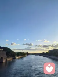 ??總覺得“去看心理咨詢就是心理有問題”？

其實這是最大的誤區???♀? 心理咨詢更像“心理健身”??——就像身體累了需要休息，情緒卡住了也需要專業梳理。
學業壓力、人際矛盾、職業迷茫…這些日常困擾都能聊。咨詢師不會評判你，而是幫你看清糾結的根源。主動求助不是軟弱，是對自己感受的重視??。配圖