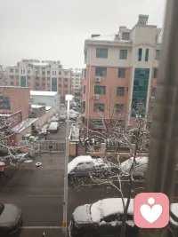 尊重他人命运，放下助人情节。 
他人要经历的，是其人生中必须亲自觉悟的。人教人学不会，事教人一学就会。你一定不要反驳他人的生活方式，介入他人因果会遭到反噬，到此为止，只夸只赞，不给任何建议。莫多管闲事。 
易中天说过:“不要给别人忠告，聪明的人不需要，愚蠢的人听不进去。”