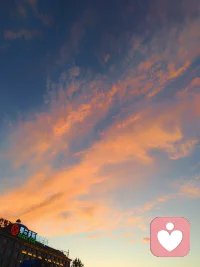 一個人有生就有死，但只要你活著，就要以最好的方式活下去。快樂才是最重要的！