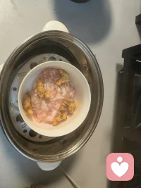 山里挖的野生黃精，蒸個湯補一補。生活中得有點滋味！