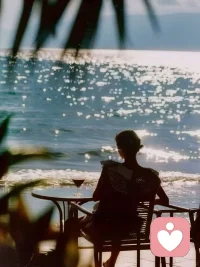 其实难走的不是路，而是你心里的那一关。心路难走，欢迎找我聊聊配图