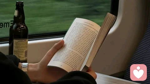 不论你婚姻幸与不幸,伴侣忠与不忠,都要明白,最好的感情,不是一辈子不吵架,而是这三点