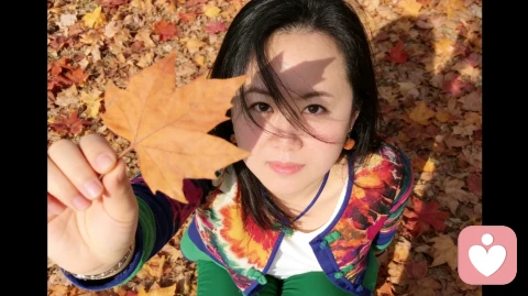 34岁，我装扮艳丽，真的迎接到精彩人生