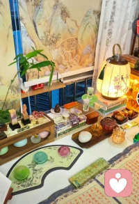 、唯有极度付出，一心一意贡献价值的人，才能赚
钱。那些不赚钱的人，是不理解何谓真诚、何谓奉
献的。他们付出得很少，却想要很多回报。于是，
他们的世界是匮乏的。物质和精神，都很匮乏。配图