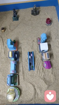 爱是接纳，不是改造。家长先要能接纳孩子的不完美，才能托举住孩子，才能给孩子真正的安全感！家长好了，孩子才会更好！配图