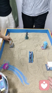 对于躺平的孩子，妈妈要做只有一件事，就是改变自己！    不唠叨，不关注，适当断供，让孩子学会自我醒悟，不过度在意，适度远离，让孩子正视自我。                                     放下执念不委屈自己，关注自己，过自己的生活，孩子才会被影响！配图