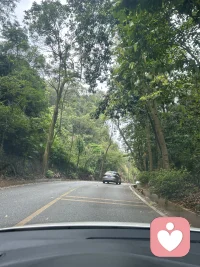 “不是所有的关系都值得解释，合则聚，
不合则散。简单点。”配图