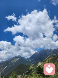 蓝天白云，心旷神怡的一天，相当治愈！
