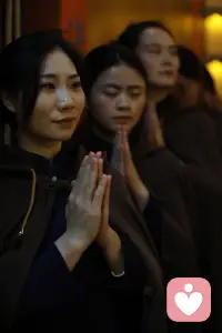 喝的是茶走的是心，浮沉皆过往，茶香抚人心，一杯清茶，修心养性❤️配图