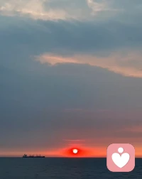 杨绛先生说：“能让你温柔的人，肯定给了你极致的爱；
                      能让你沉默的人，肯定是给你了极大的伤害；
                      能让你变得暴躁的人，肯定是让你受尽了委屈。
去爱一个能让你温柔的人吧！满眼都是你的人，才配得上你全部的爱。配图