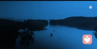 周邦彦《过秦楼·大石》
水浴清蟾，叶喧凉吹，巷陌马声初断。闲依露井，笑扑流萤，惹破画罗轻扇。人静夜久凭阑，愁不归眠，立残更箭。叹年华一瞬，人今千里，梦沉书远。
空见说、鬓怯琼梳，容销金镜，渐懒趁时匀染。梅风地溽，虹雨苔滋，一架舞红都变。谁信无聊为伊，才减江淹，情伤荀倩。但明河影下，还看稀星数点配图