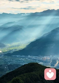 阶段性人际关系的原因可能是：
            你没有想过要去利用别人，你要的关系太纯粹了，很多人是接不住真心的，真心是一种付出一种智慧，一种能持续输出的能力，底色浅薄的人是给不出来的。人无法接住他没有的东西。