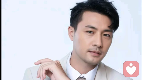 在心理学层面上，从 8 个维度来分析人类图和玛雅天赋在实际操作当中的应用。