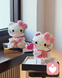 其实你早就知道答案了。

只是不愿意承认而已。

一个人喜不喜欢你，不用猜。

回消息的速度，见面的频率，随便一个细节，都已经很明显了。

细节不会撒谎，只有人会。

让你开始怀疑自己热情是否多余的，从来不是误会，是态度。

态度，就是答案。

不冷不热是答案，爱答不理是答案，次次敷衍也是答案。

不是所有事情都要有一个明确的交代。配图