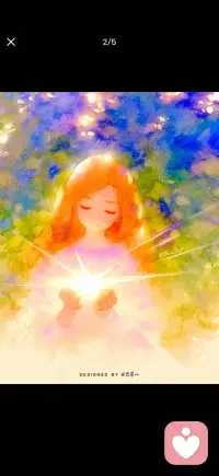 被阳光选中的你
你那被太阳吻过的笑
带着草木清香的自在飘逸
会在今后每寸时光里
不断照映着自己
海阔天空
世界永远会眷顾
心中耀动的蝴蝶
 
🦋
拥抱更大的世界，才能稀释痛苦配图