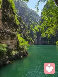 请早想通被爱这件事情其实根本没有那么重要，没有人为了和你在一起，是为了让你幸福，都是为了让自己幸福，能让你幸福的构成只有3点，健康的身体，足够的存款和丰盈的精神关系，要允许别人随时可能转身离场，正如你也有权利转身离席！加油！配图