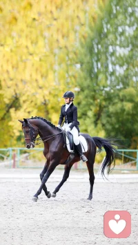 学会“课题分离”，是成年人的顶级自律

是不是总忍不住操心别人的事？朋友选错工作你焦虑，家人不按你建议生活你烦躁？
 
心理学上有个概念叫课题分离，简单说就是：分清“我的事”和“别人的事”。你可以给建议，但别替别人做决定；你可以关心别人，但别为别人的人生负责。
 
过度干涉别人的课题，只会让自己疲惫，还容易引发矛盾。把精力收回到自己身上，专注过好自己的生活。
 
你的人生，从来不需要为别人的选择买单。
#话题#课题分离 #个人成长 #心理小技巧