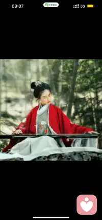 感悟
九块九的结婚证好领，三块两块的柴米油盐难买，希望大家都能找到托付终身的人。配图