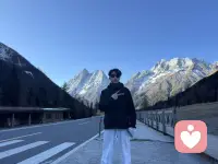 有没有最近心情不好的宝子，我是做心理疏导的 我能说会到，你需要什么心理上的辅导我都能做到，人也长得帅，给各位宝子最好的服务与疏导！配图