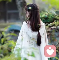 如果幸福只能寄托于未来某个条件的达成，
那么当下永远是被牺牲的筹码。
而真正的解脱，
或许始于放下“必须得到”的执念，
在有限中活出无限深度的此刻～配图