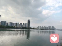 如果你的内心正处于躁动不安的状态下，那么就多出去走走看看，或许能找到想的答案配图