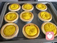 对待生活总要有所期待，比如做做自己爱的美食，看看美丽的风景，读读自己喜欢的书籍配图