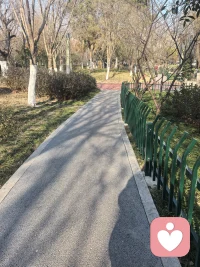 脚下的路就是最好的路
    ​​别回头
​雕刻你的灵魂
​打赢你的心灵之战配图