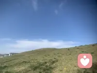 不要去操心别人，哪怕对方是你的亲人。你必须看透一个真相，一个人多年形成的认知，是无数经历、偏见与业力交织而成的茧，绝不是你三言两语就能将其捅破的。配图