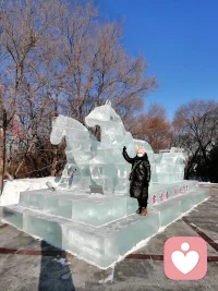 今天是我入驻平台的第一个月零一天，也是第二月的第一天，是新年除夕日，我在想朋友们都在忙啥呢？有没有想要倾诉的呢？我在这里等你！
        
               ㊗️大家新年快乐，马到成功，马上有钱