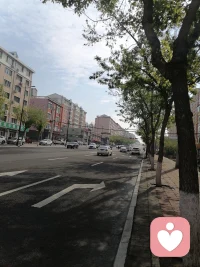今年1月15号入驻这个平台，到今天整125天。从门外汉转行心理行业，也一直在用更多的时间认真学习平台兔费的课程。60岁开始再次体验学习的过程，给自已时间，允许自己慢慢在心理行业成长。配图