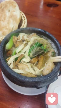 可真正的安全感，从来不是别人给你的，
而是你自己给自己的。配图