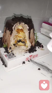 带着清醒去爱，带着边界去靠近配图