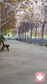遇见消耗你的人，不翻脸、不纠缠、不内耗，只管把自己的日子过得安稳有序、热气腾腾。
当你自身闪闪发光，那些烂人烂事，自会淡出你的人生。配图