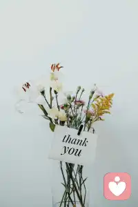 🔶女神节快乐🌹🌹


其实，你不必只在今日被捧成女神，你本就自带光芒。

外在的光鲜从不是底气，而内心的丰盈、笃定与自洽，才是永恒的魅力。

好好滋养自己，接纳不完美，稳住内在的平和与力量，
无论岁月流转，你永远是自己最耀眼的女神，自在如风，一生向阳！配图